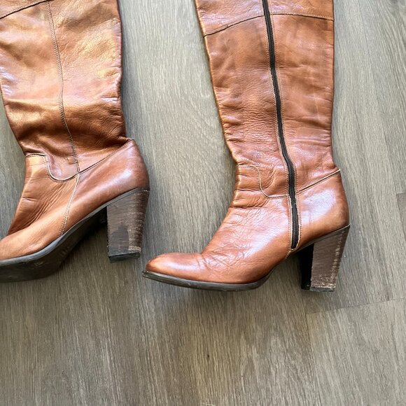 Giani Bernini Camel Leather Heeled Boots - Picture 2 of 10